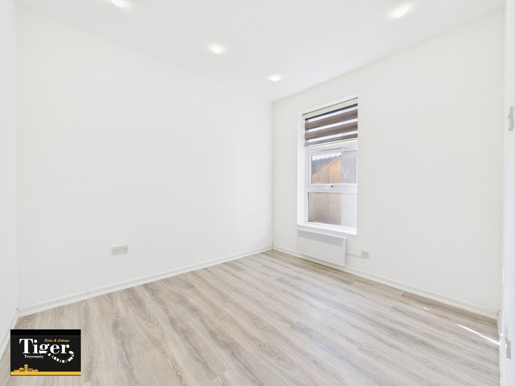 Flat Lansdowne Place in Blackpool