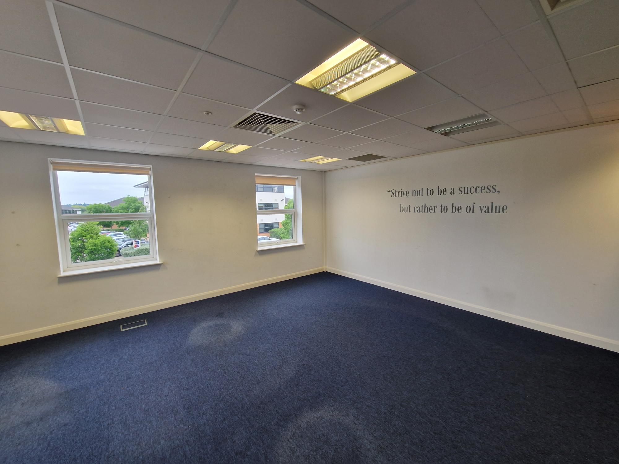 Flat Mariner Court in Leeds