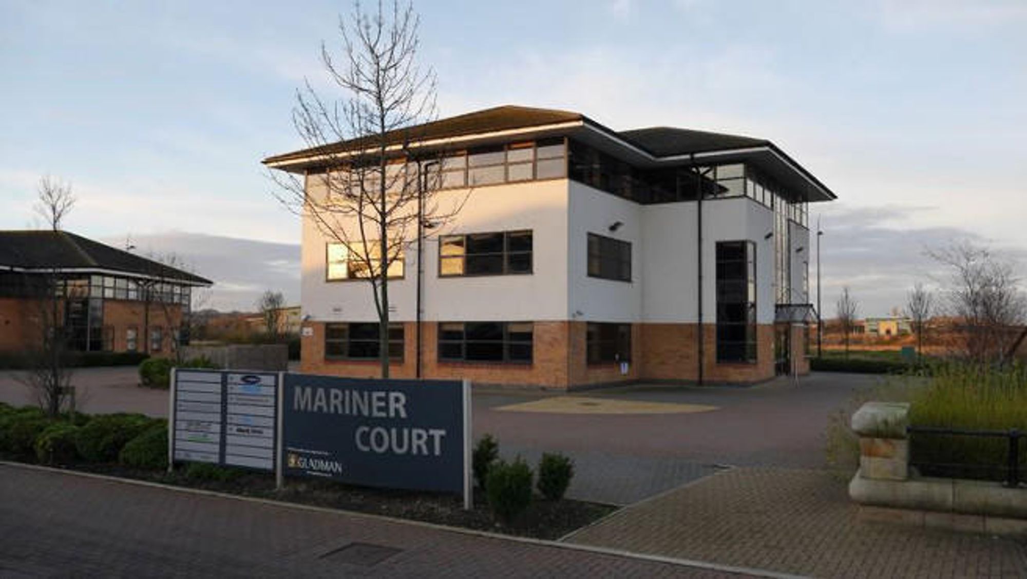 Flat Mariner Court in Leeds