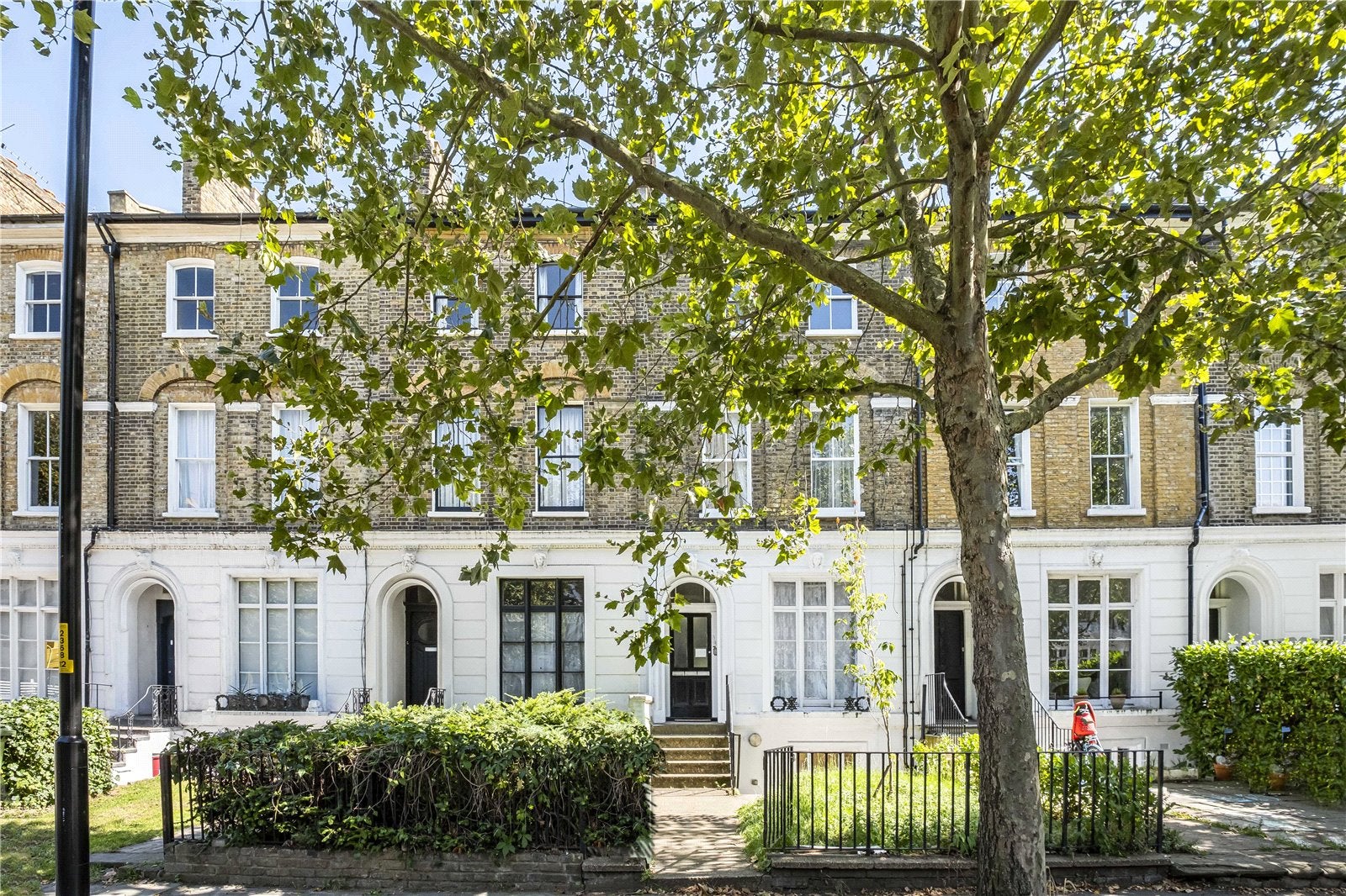 Flat Trafalgar Avenue in Greater London
