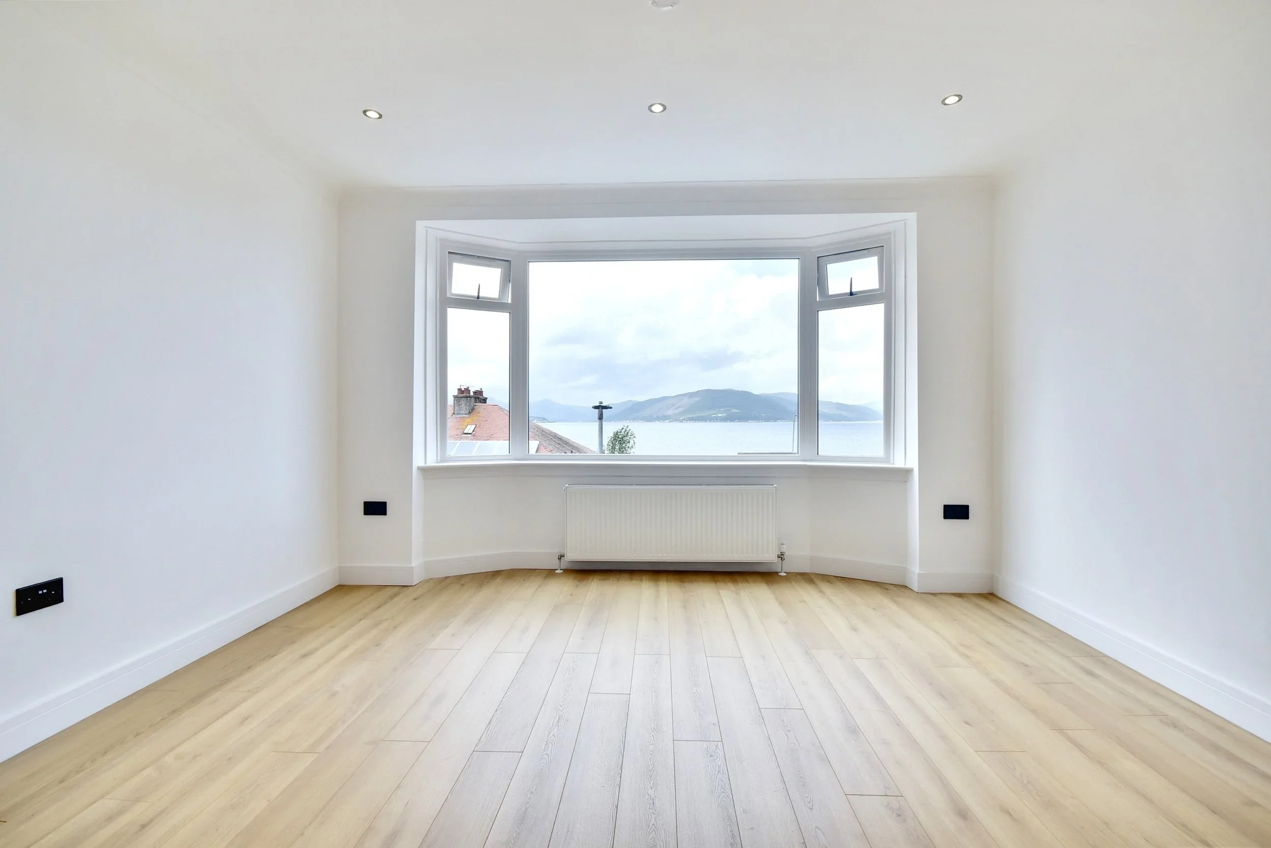 House Levanne Place in Gourock