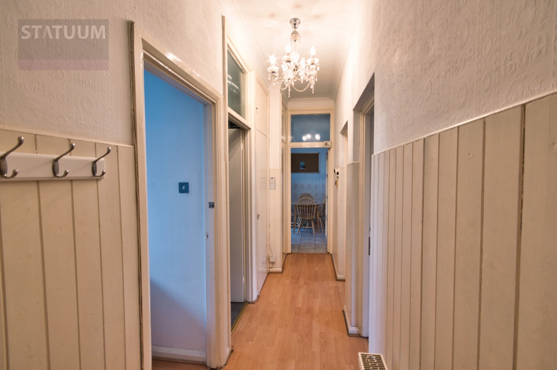 Flat Tooley Street in Greater London