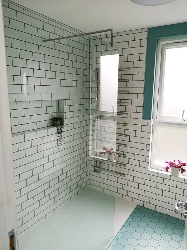 Room Livingstone Road in Greater London
