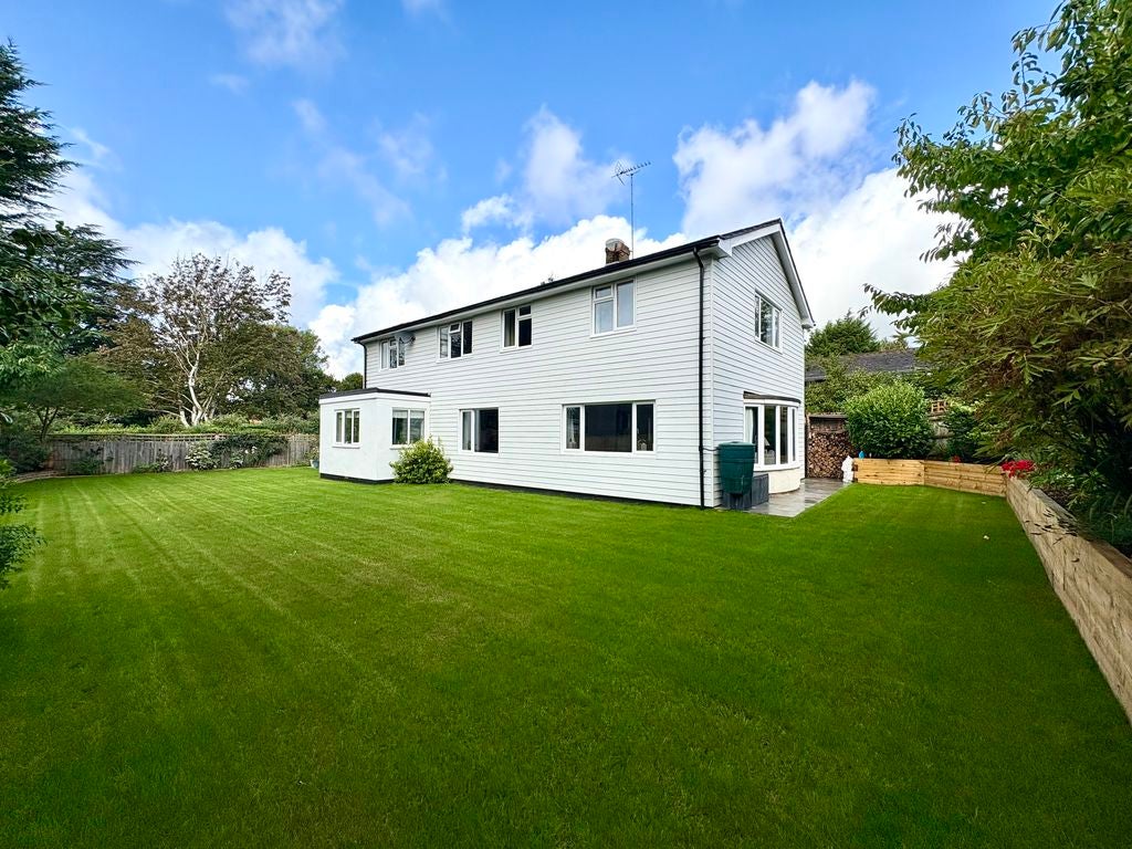 House Abberton Field in Hurstpierpoint and Sayers Common