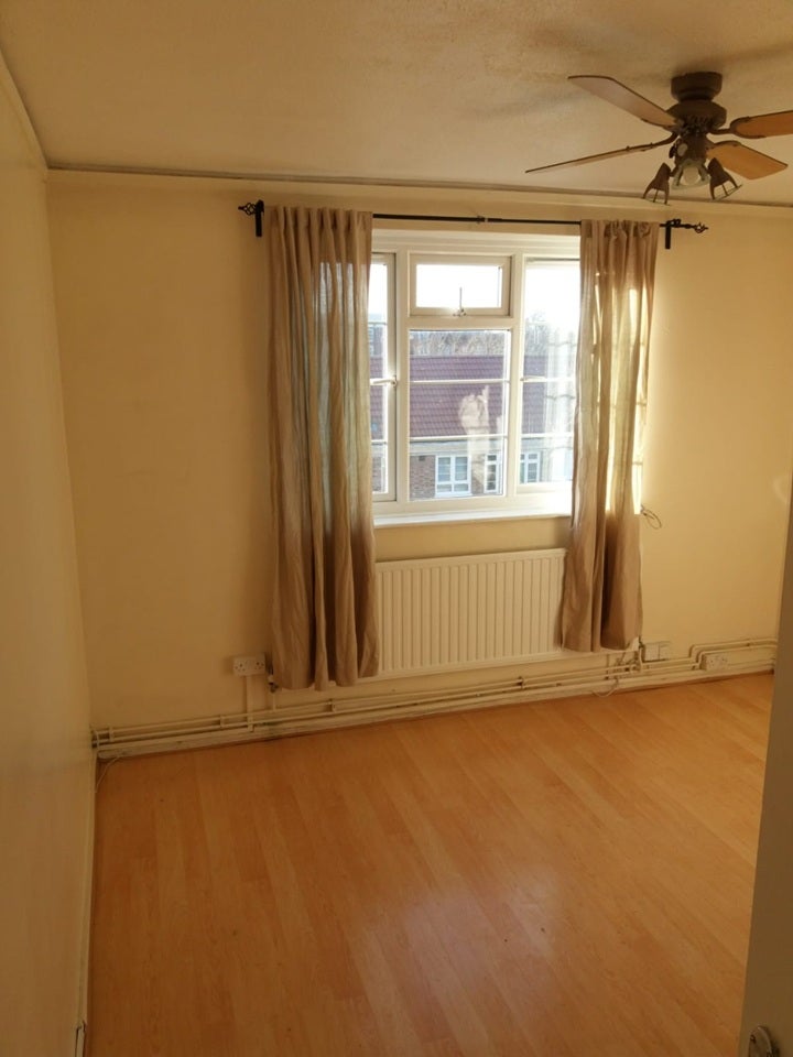 Flat Melford Road in Greater London