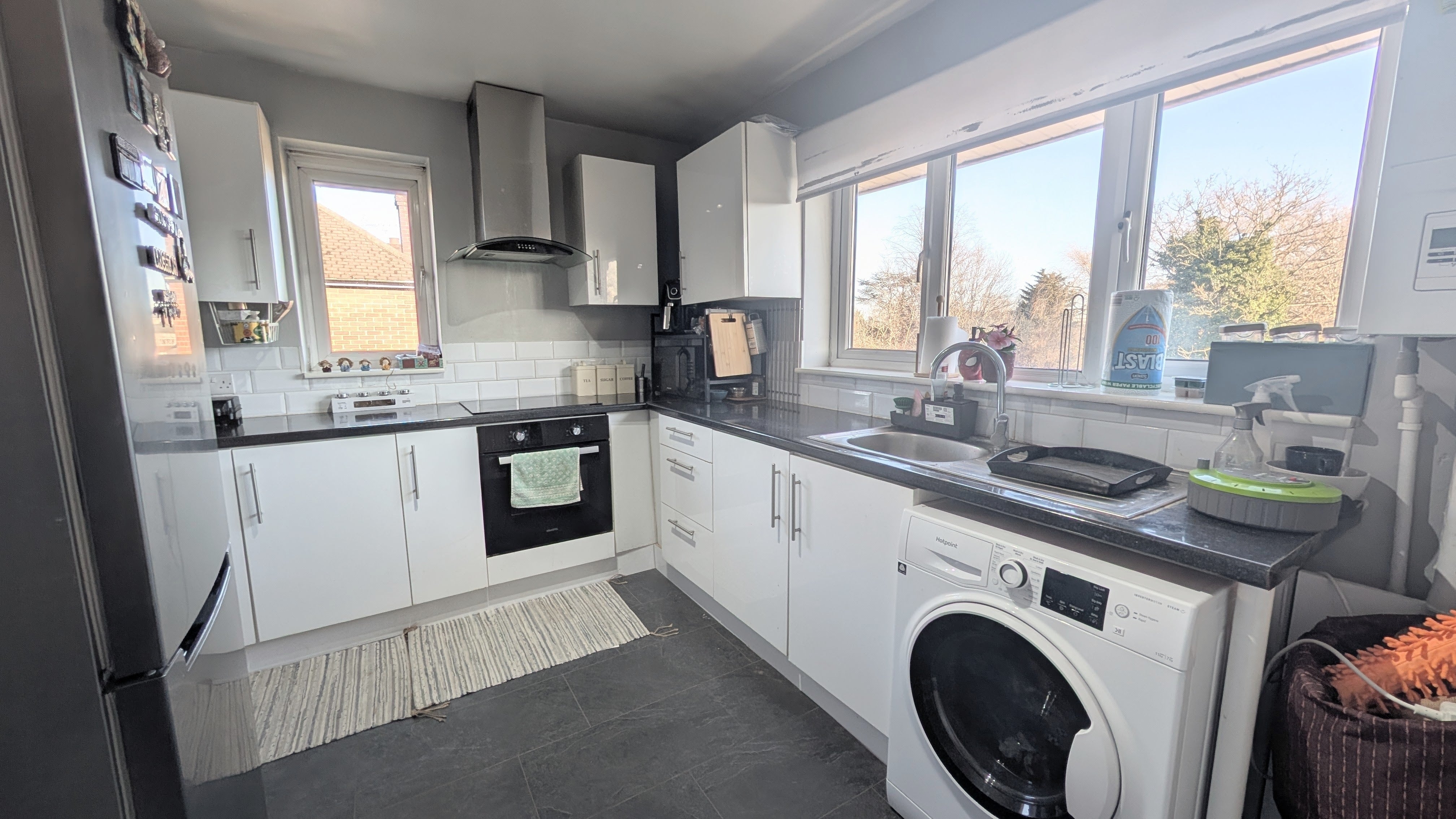 Flat Elms Lane in Greater London