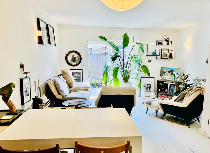 Room Ruston Street in Greater London
