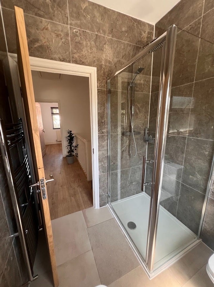 Room Morland Road in Greater London