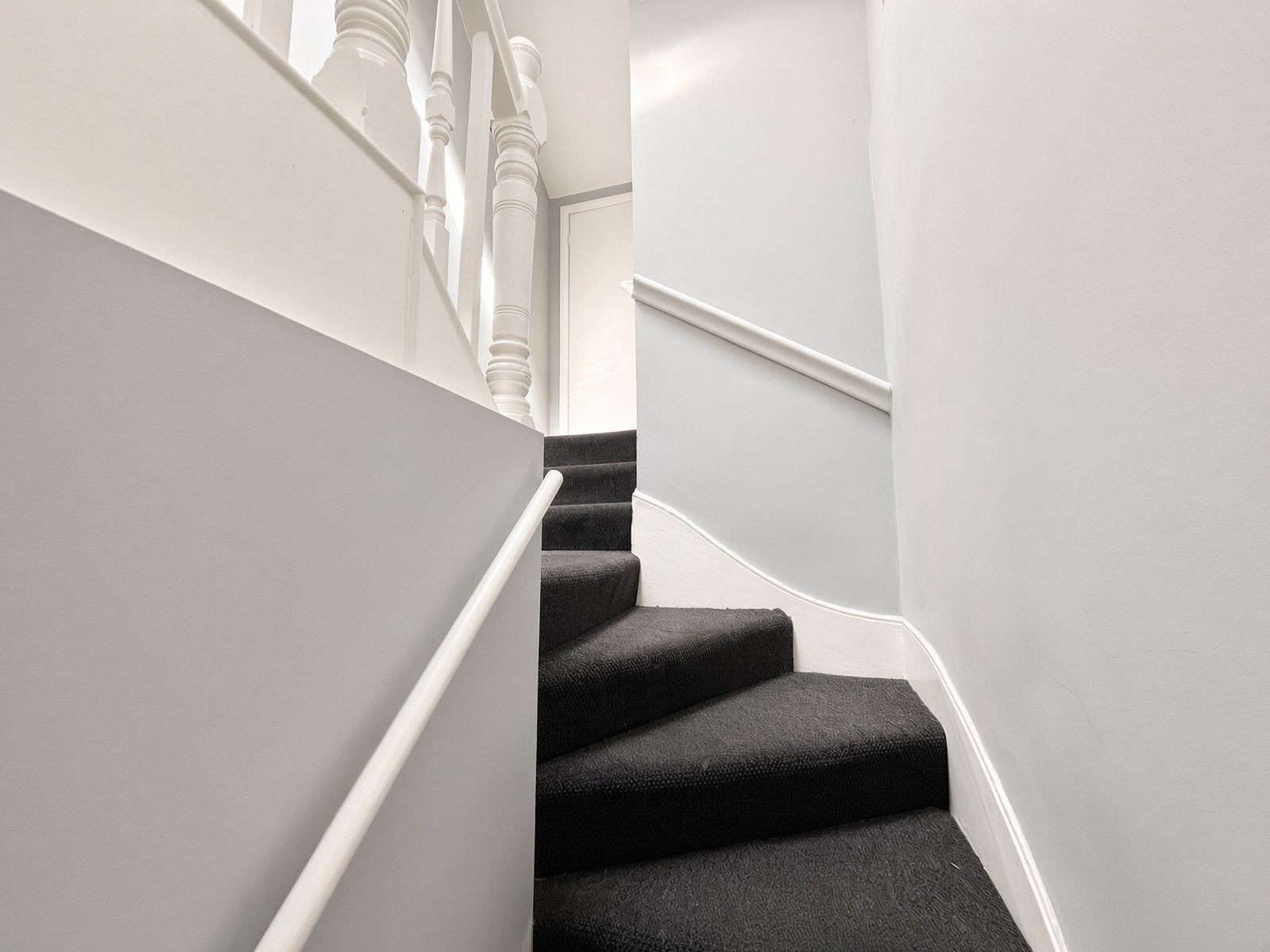 Flat Palmerston Crescent in Greater London