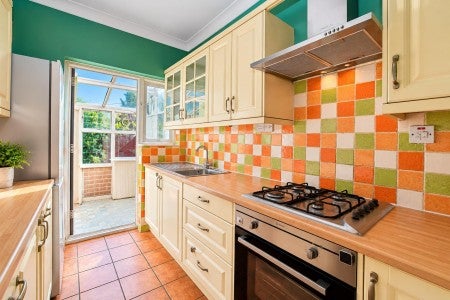 House Chadville Gardens in Greater London
