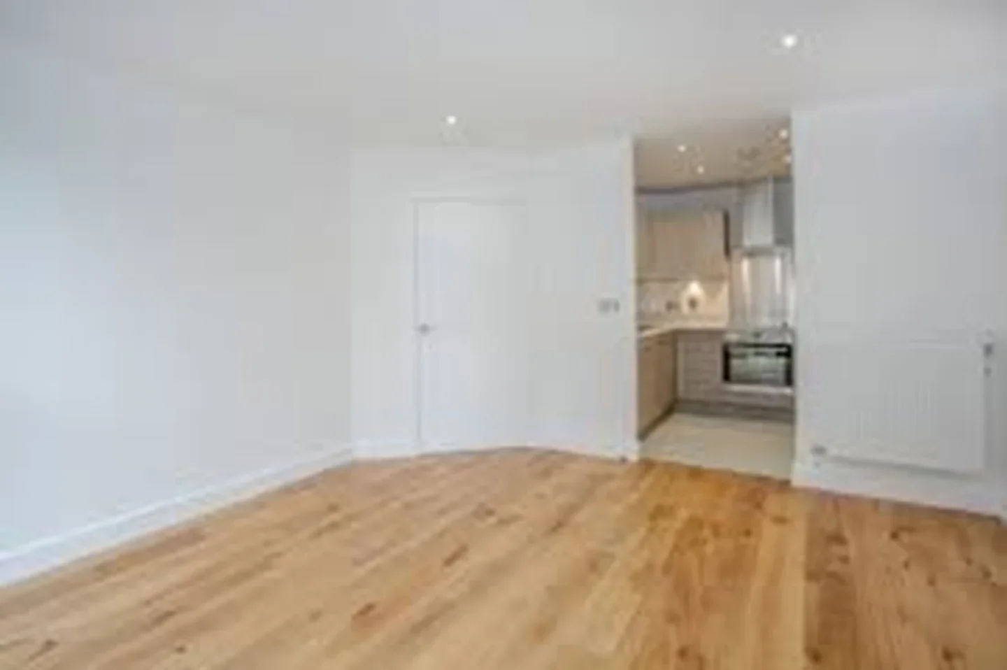 Flat Lee Street in Greater London