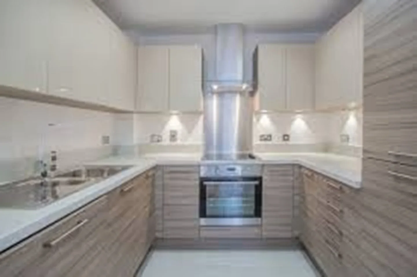 Flat Lee Street in Greater London