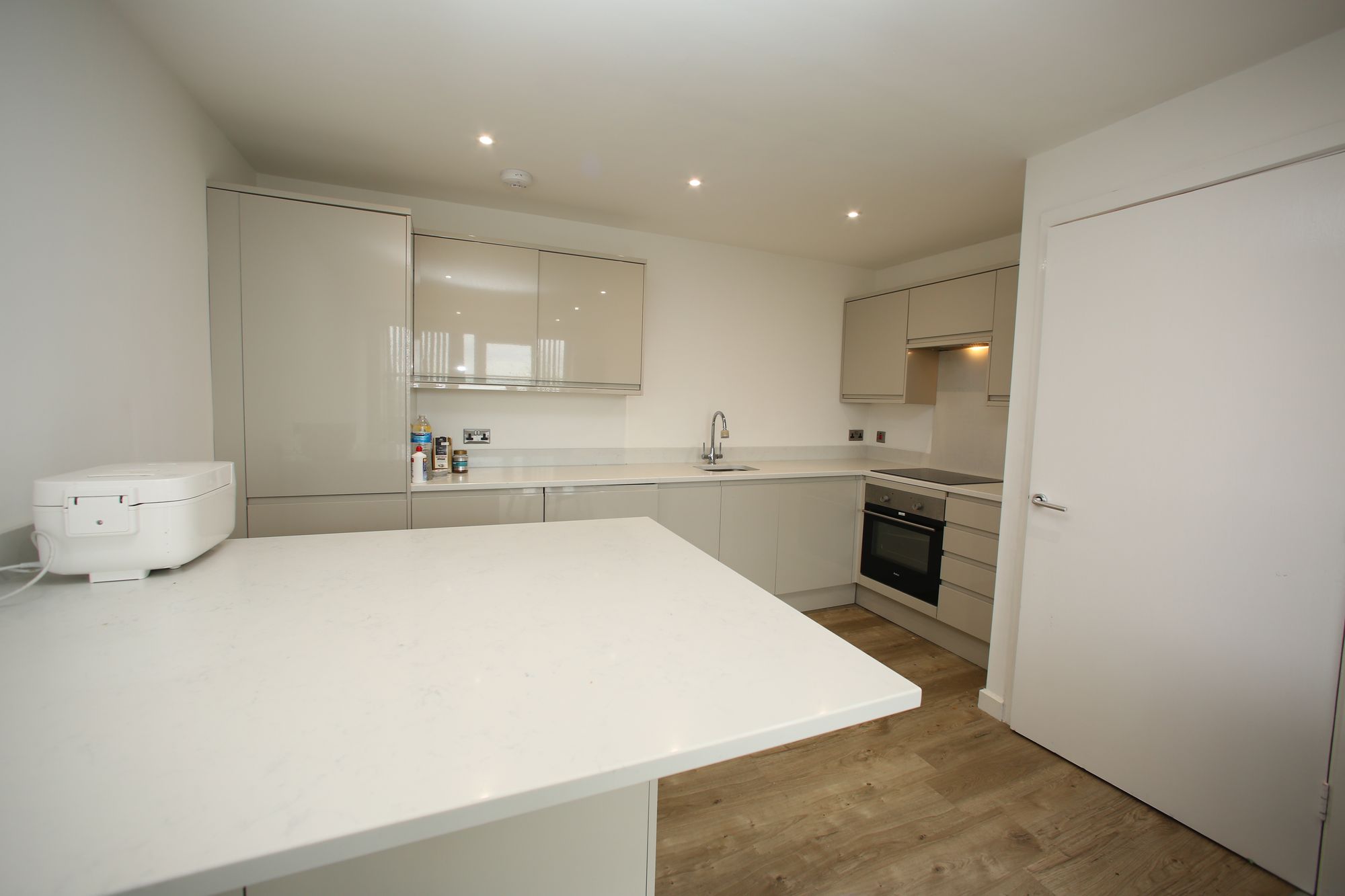 Flat Leicester Place in Leeds