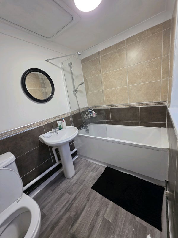 Room Parsonage Street in Stoke-on-Trent