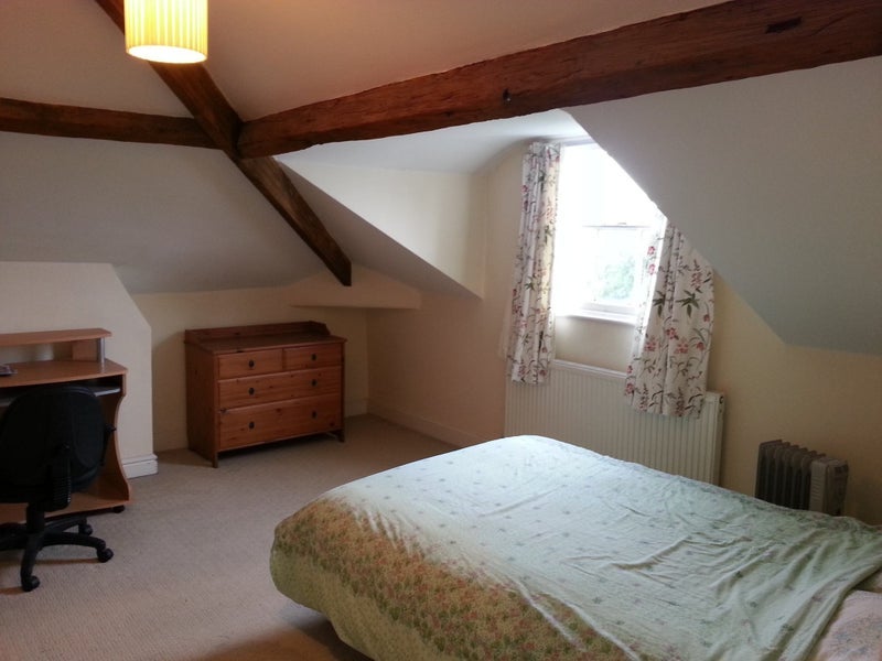 Room Harborne Road in Birmingham