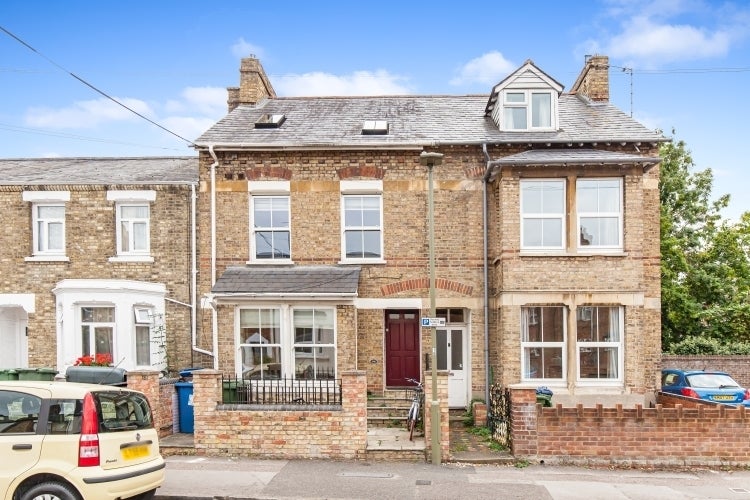 Flat Bullingdon Road in Oxford