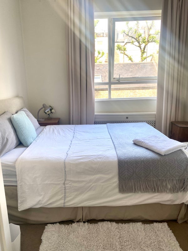 Room Beaufort Street in Greater London