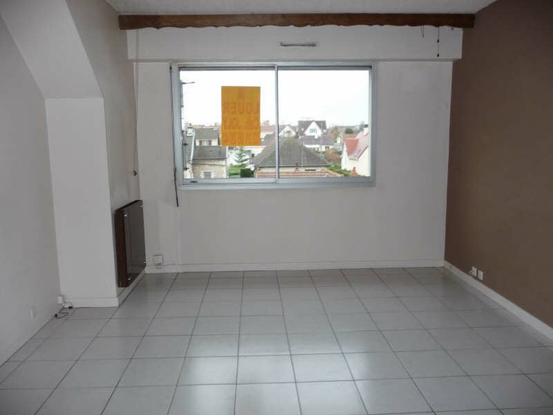Flat Rue Marie et Pierre Curie in Mondeville