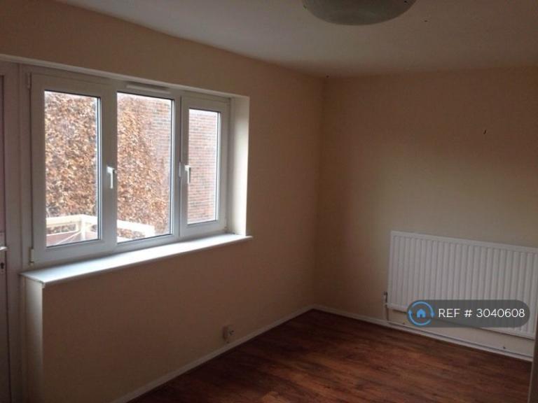 Flat Thorne Street in Greater London