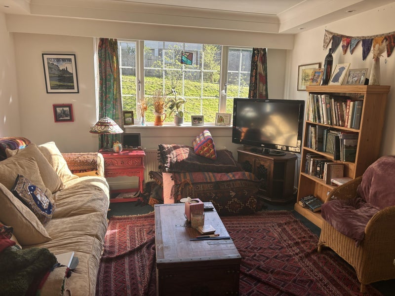 Room Hillpark Drive in Glasgow