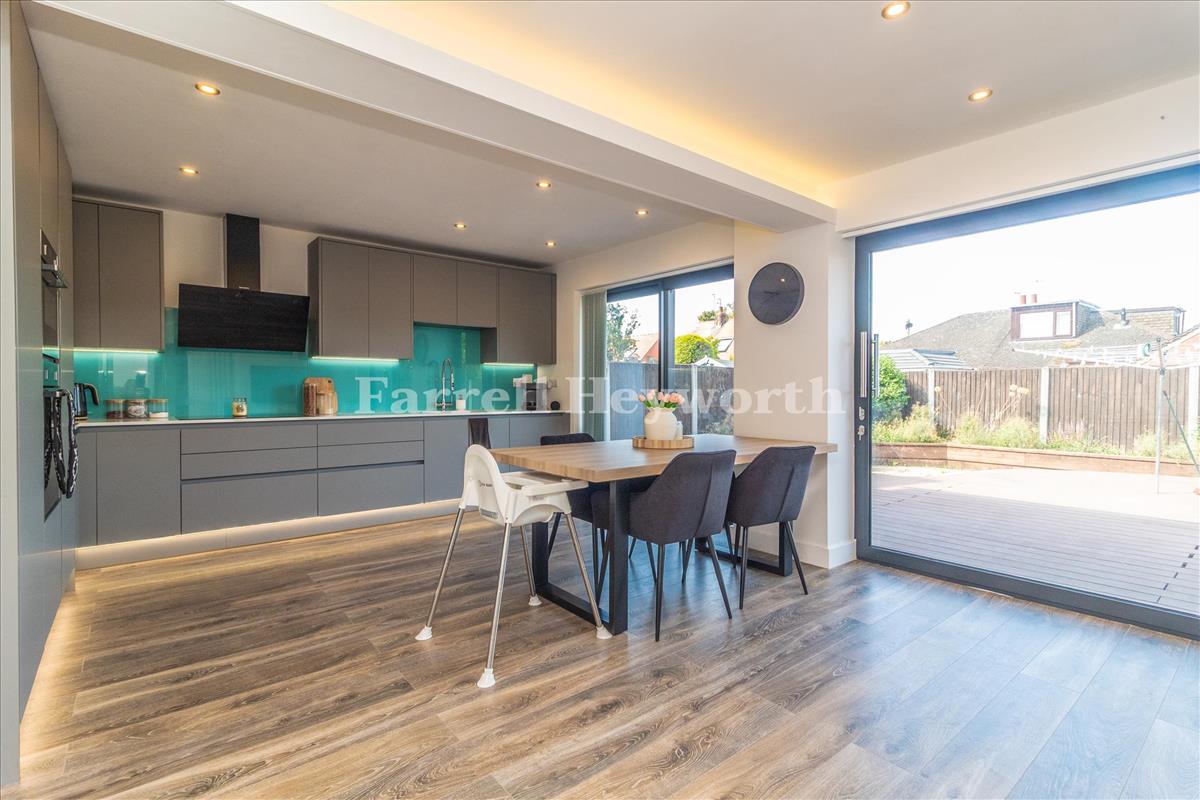 House Sandwell Avenue in Thornton-Cleveleys