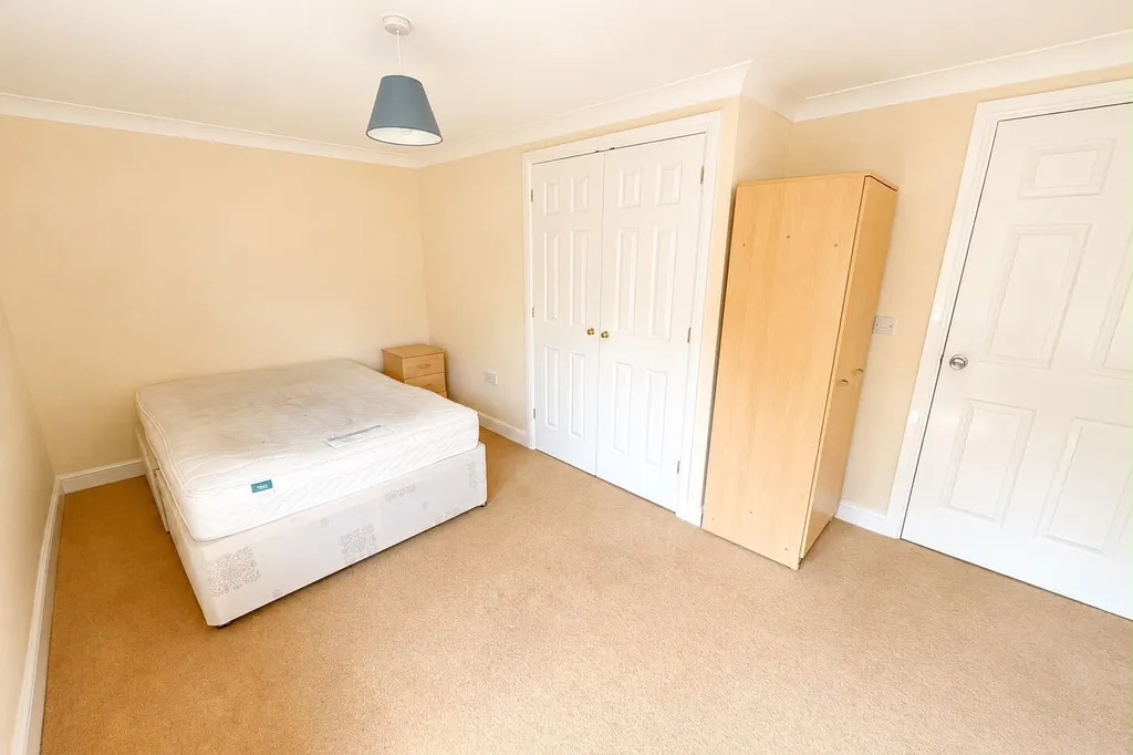 Room Langport Crescent in Milton Keynes