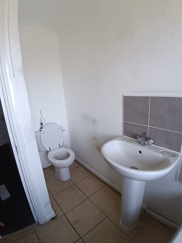 Room Redbourne Drive in Greater London