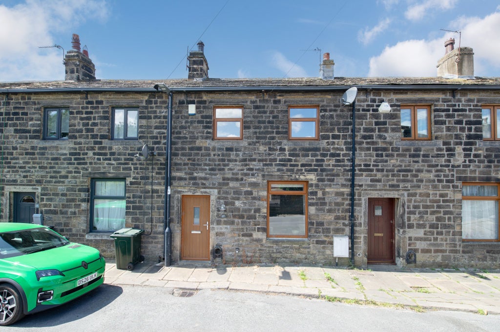 House Green End Road in Bradford