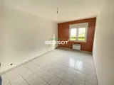 Flat Rue de Pouilley-les-Vignes in Serre-les-Sapins