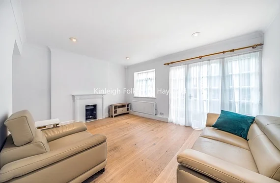 Flat Maitland Park Villas in Greater London