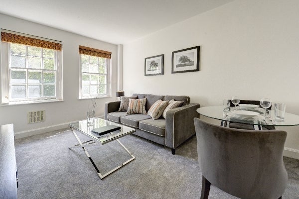 Flat Fulham Road in Greater London