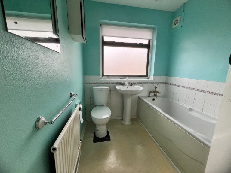 House Woodford Trading Estate in Greater London