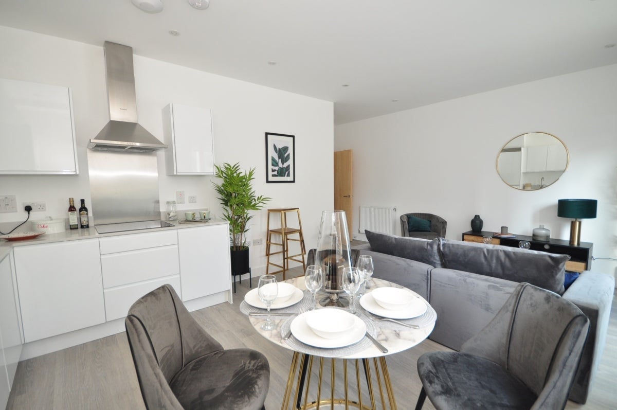 Flat Brighton Road in Greater London