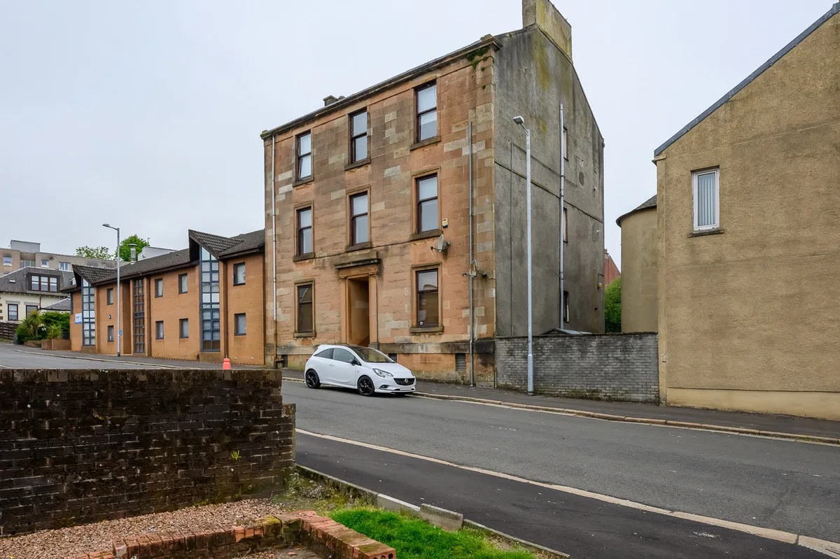Flat John Street in Gourock