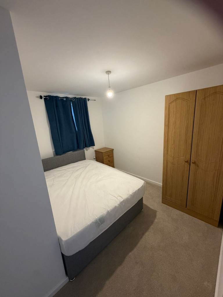 Room Anlaby Road in Hull
