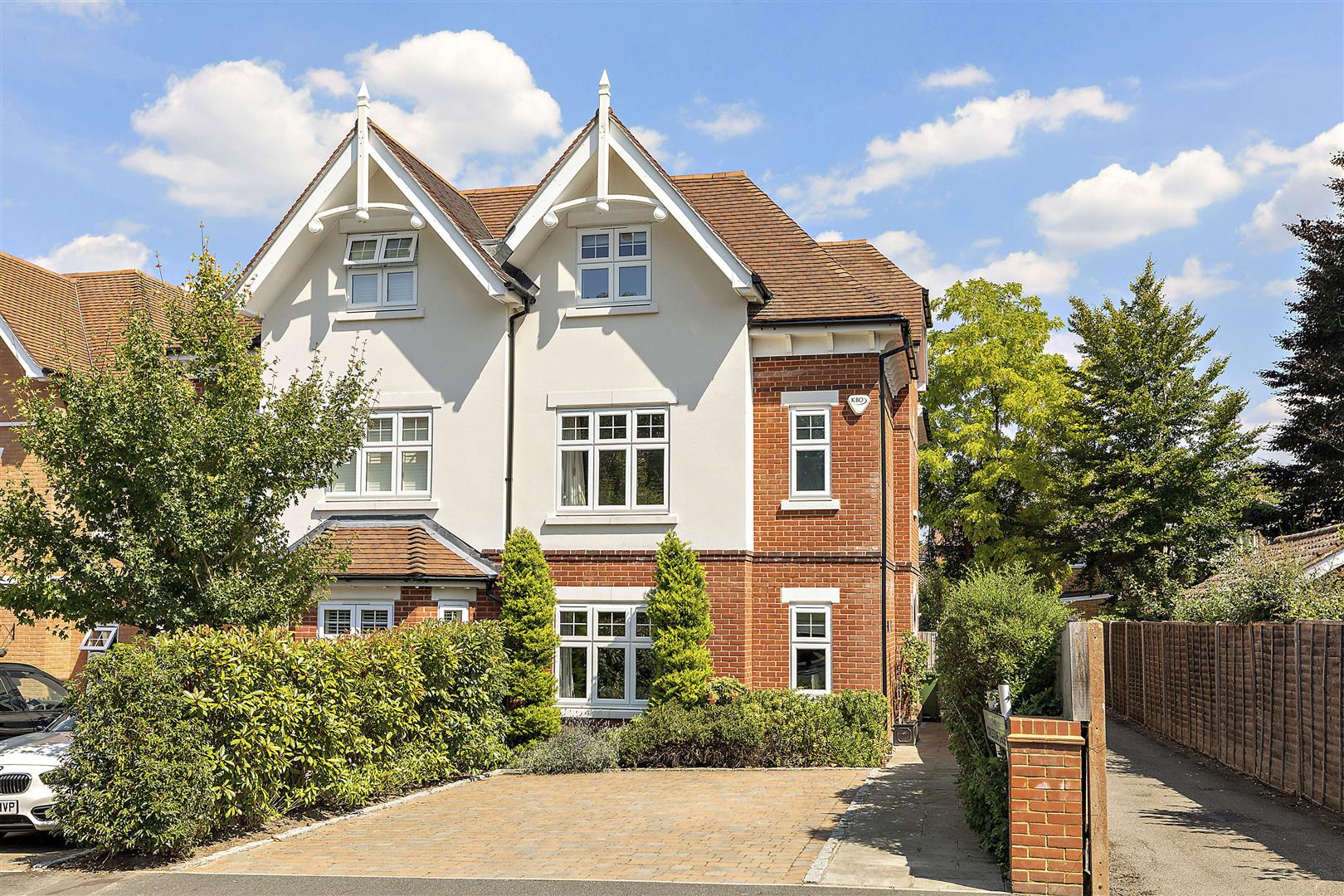 House Cranley Road in Guildford