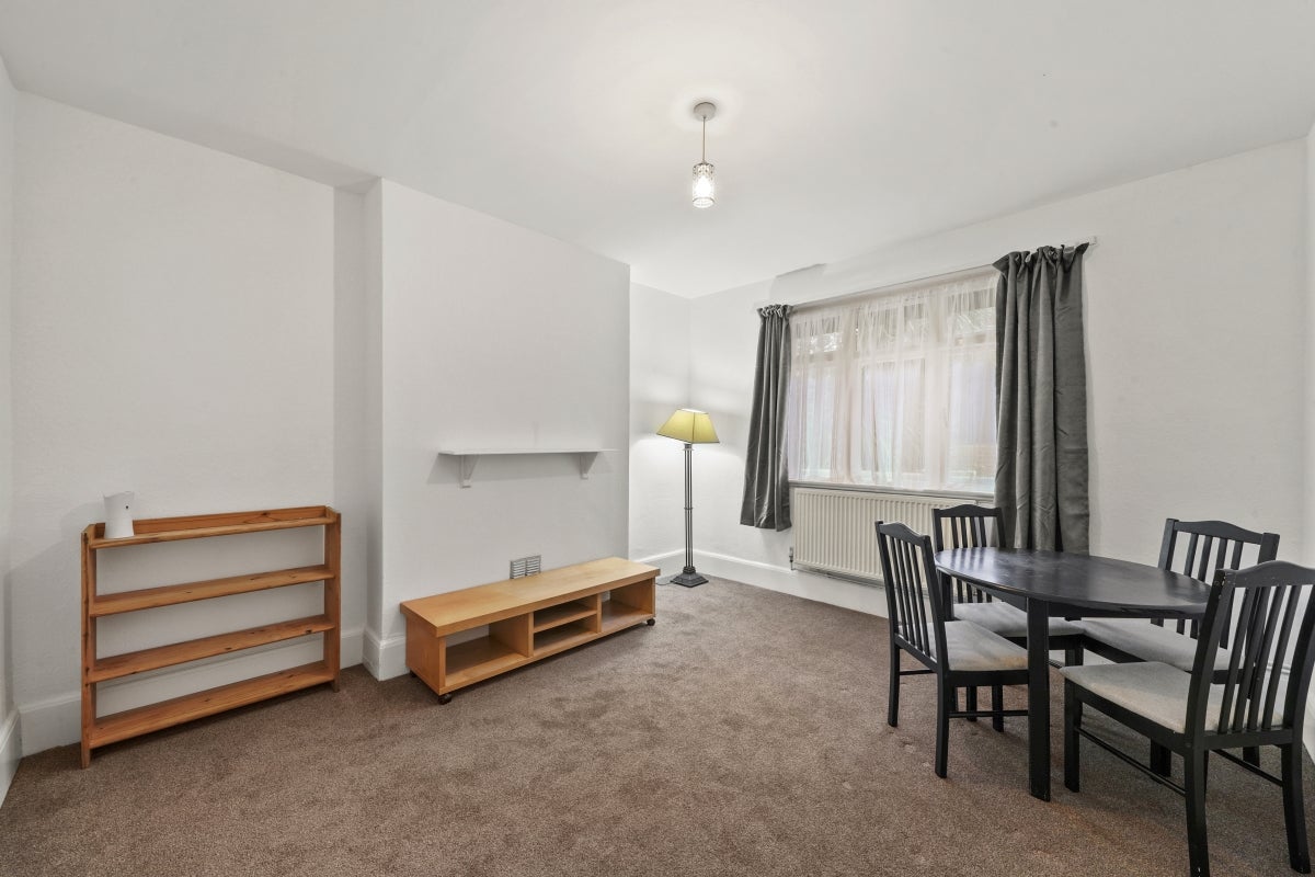 Flat Hornsey Lane Gardens in Greater London