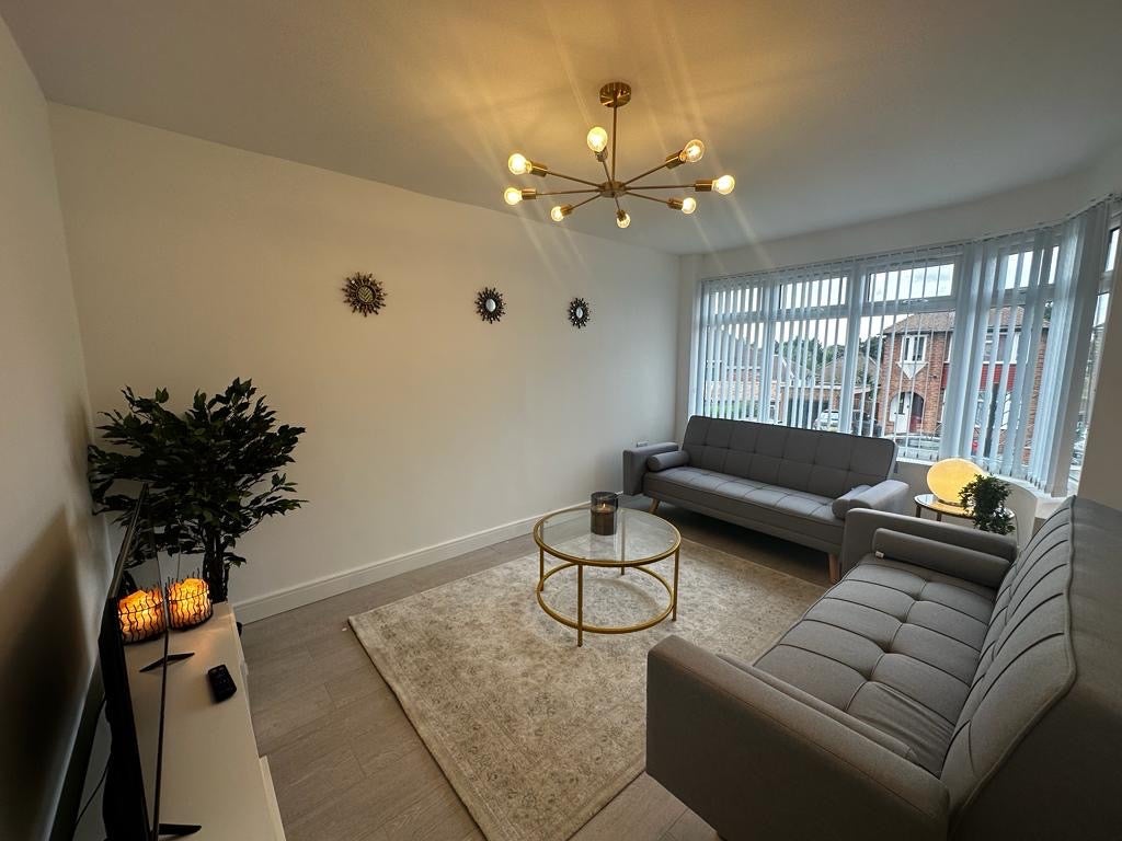 House Rangoon Road in Metropolitan Borough of Solihull