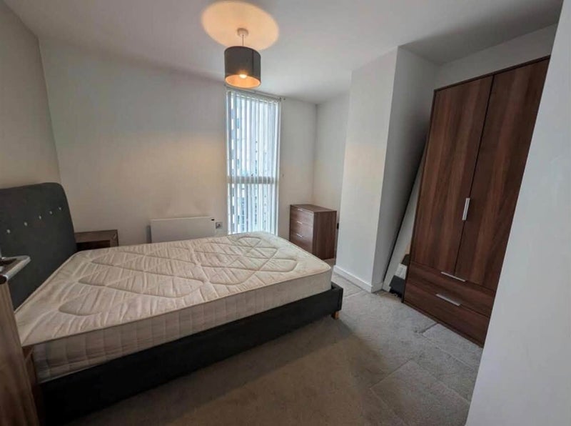 Room Regent Road in Manchester