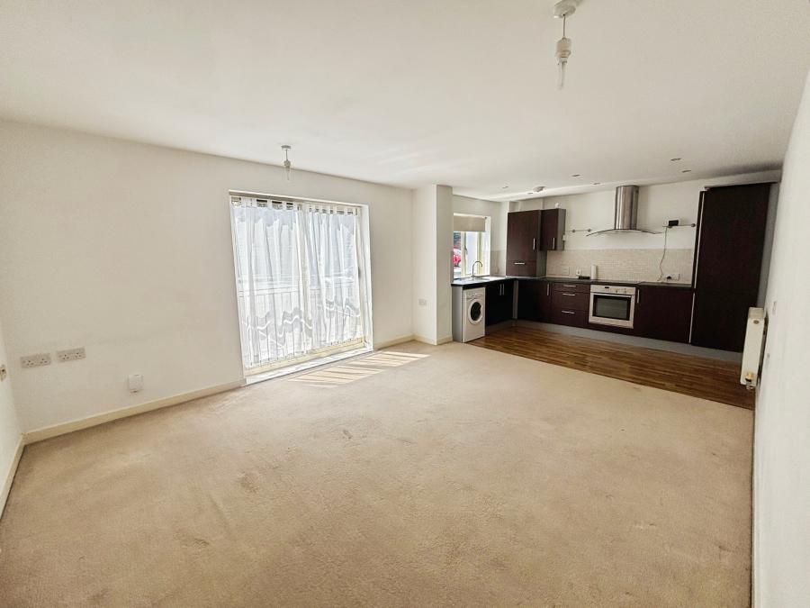 Flat Saint Christophers Court in Derby