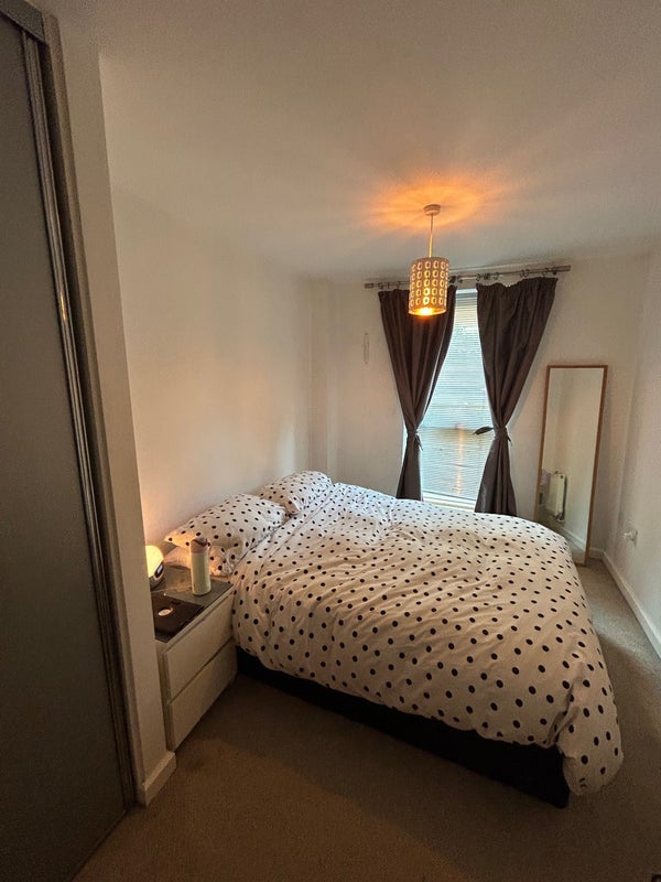 Room Black Bull Street in Leeds