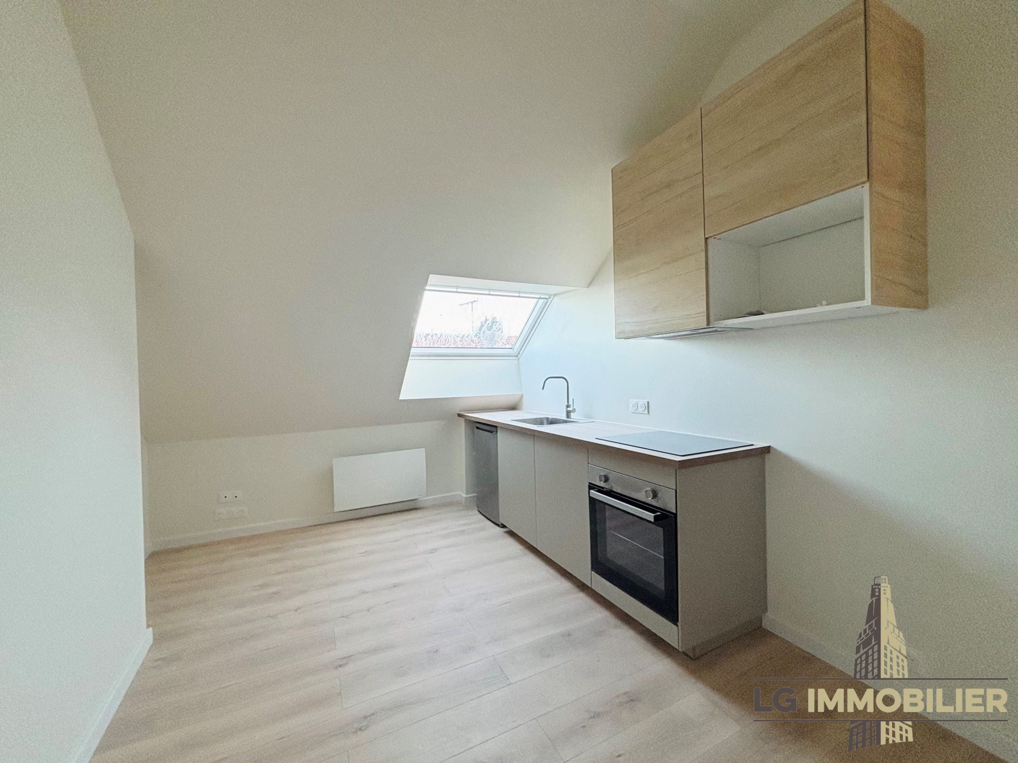 Flat Rue Henriville in Beaucourt-sur-l'Hallue