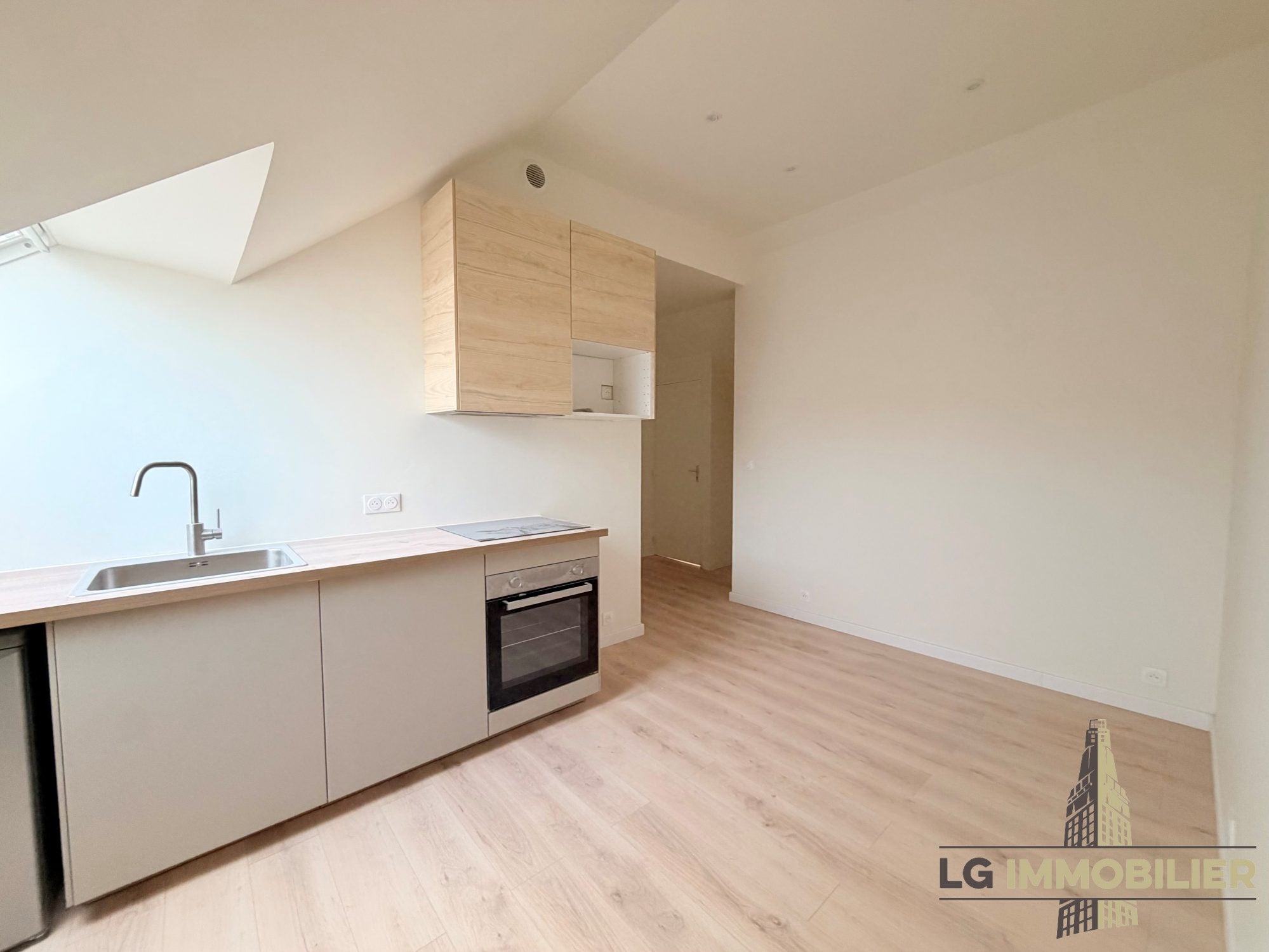 Flat Rue Henriville in Beaucourt-sur-l'Hallue