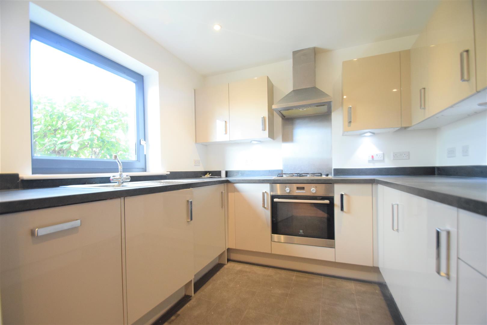 House Blount Mews in Greater London