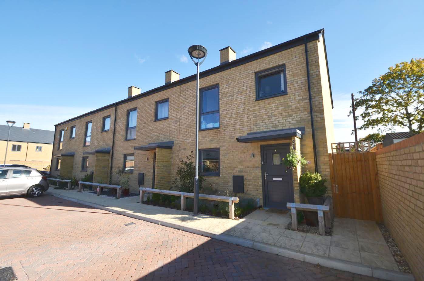 House Blount Mews in Greater London