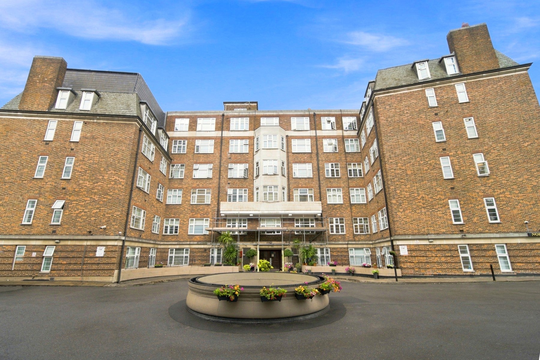 House Finchley Road in Greater London
