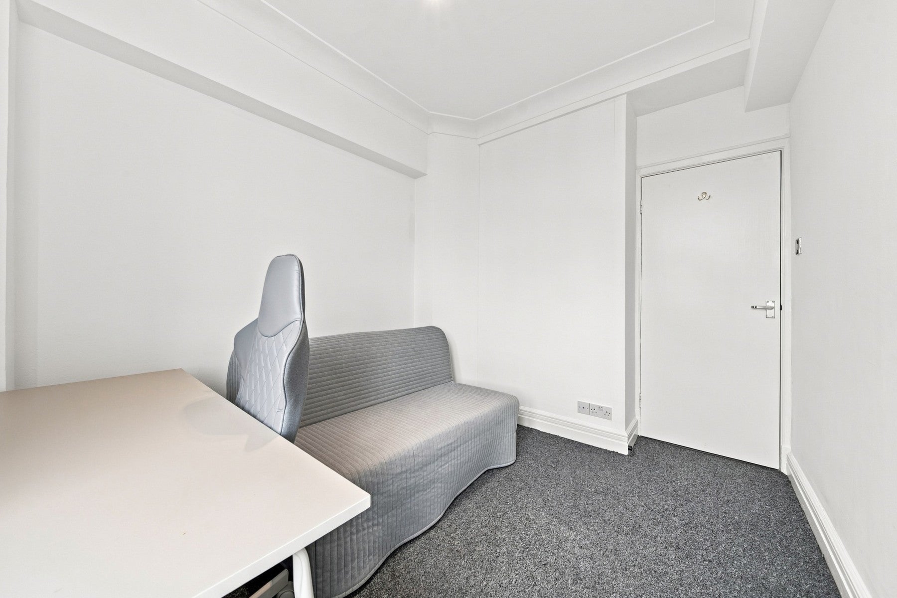 House Finchley Road in Greater London