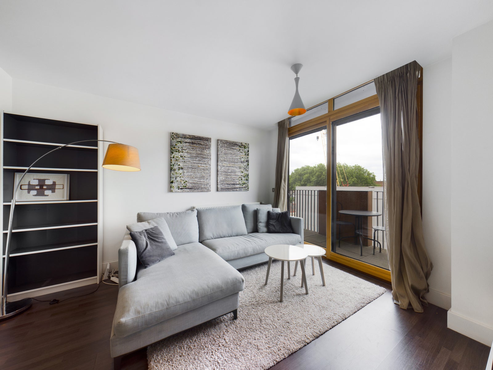Flat Yeoman Street in Greater London