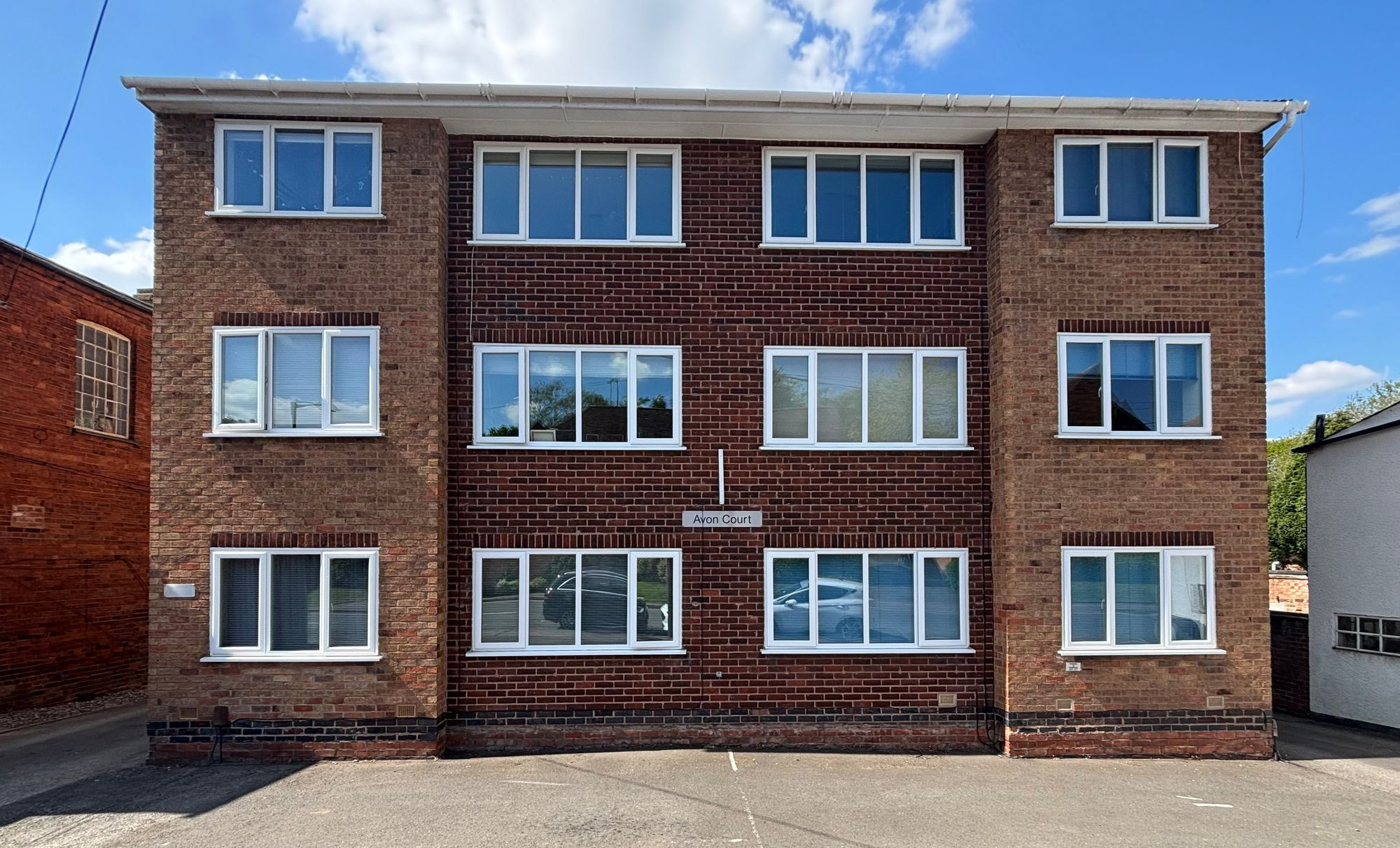 Flat School Lane in Kenilworth