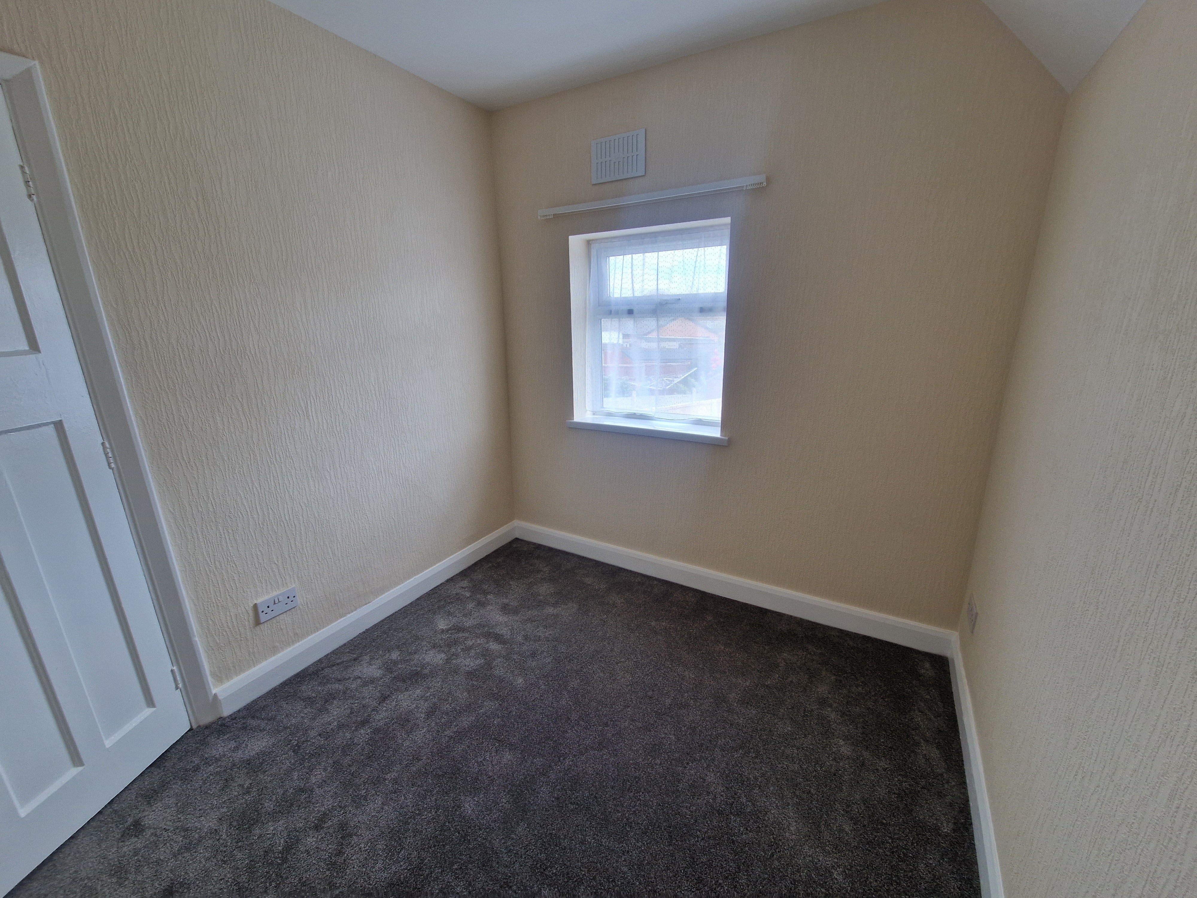 House Middleton Road in Mansfield Woodhouse
